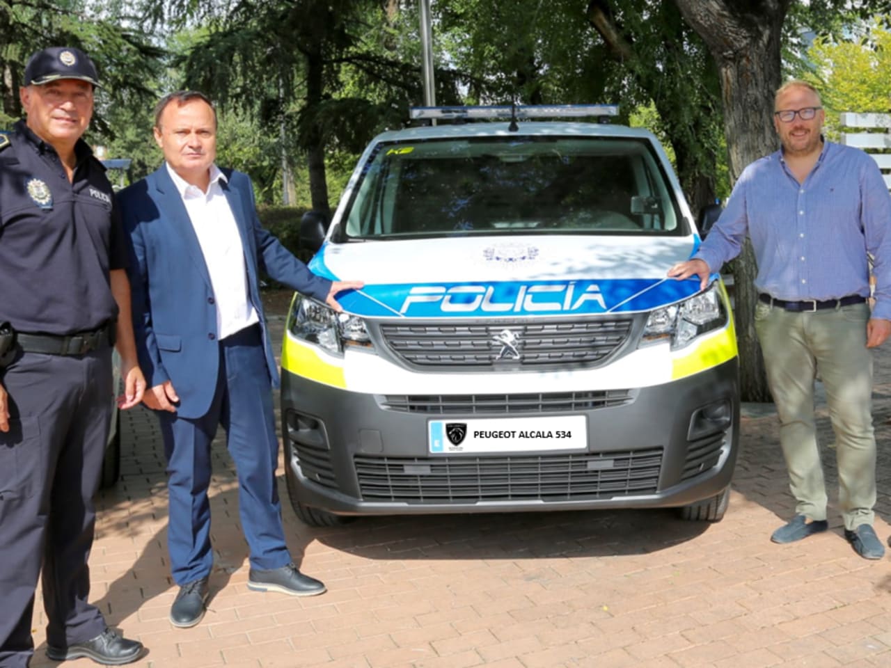 La Policía Local de Coslada estrena una Peugeot e-Rifter completando su flota