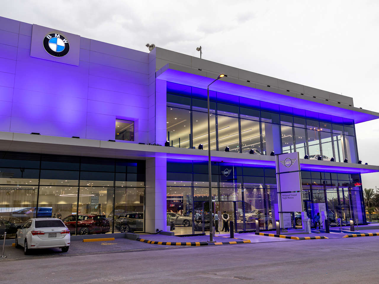 NRR BMW NEW SHOWROOM