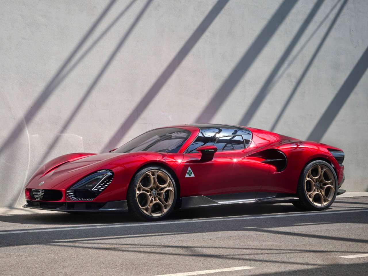 Alfa Romeo 33 Stradale : Renaissance réussie pour la légende italienne