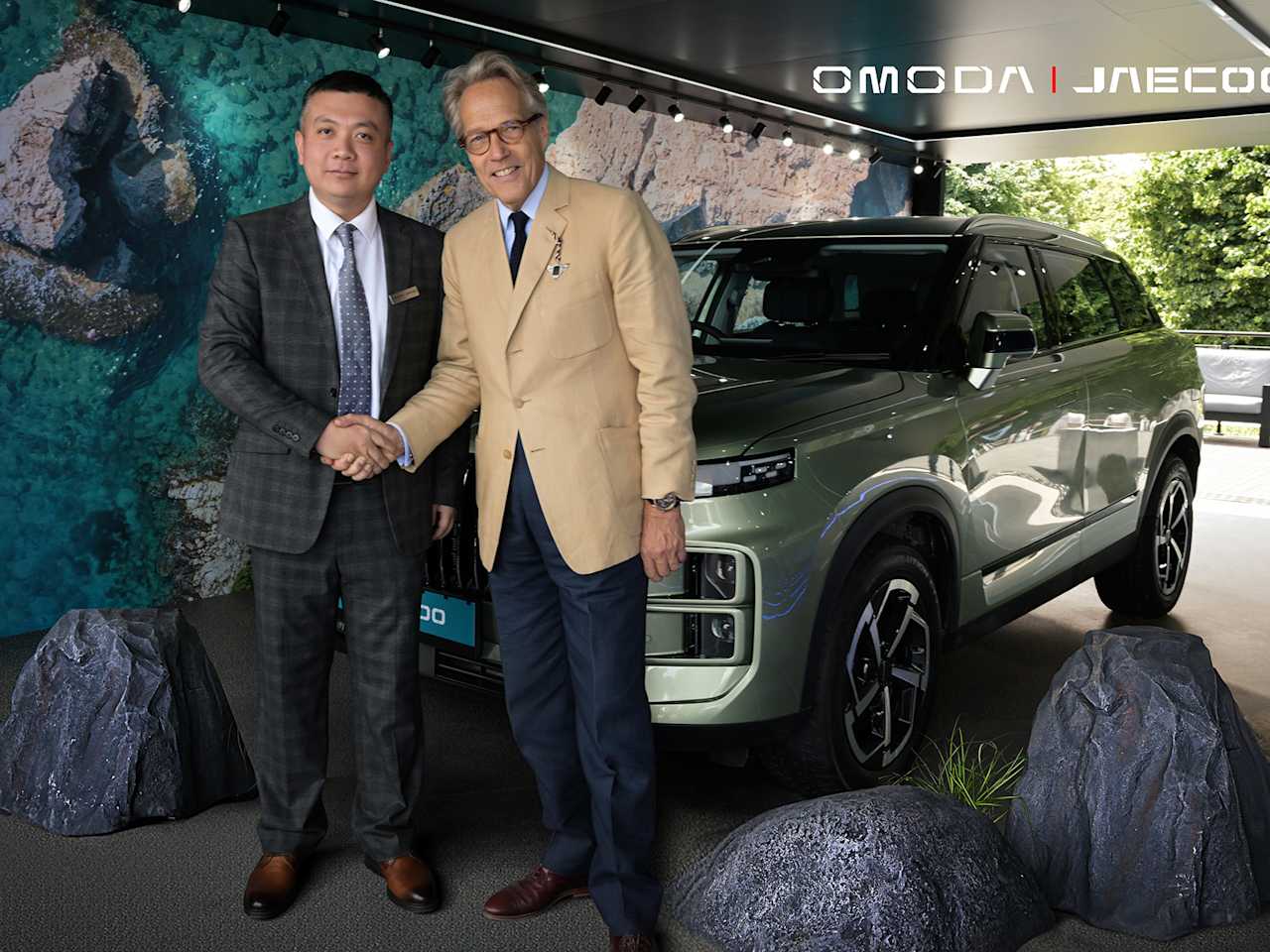 New brands OMODA and JAECOO shine at Goodwood