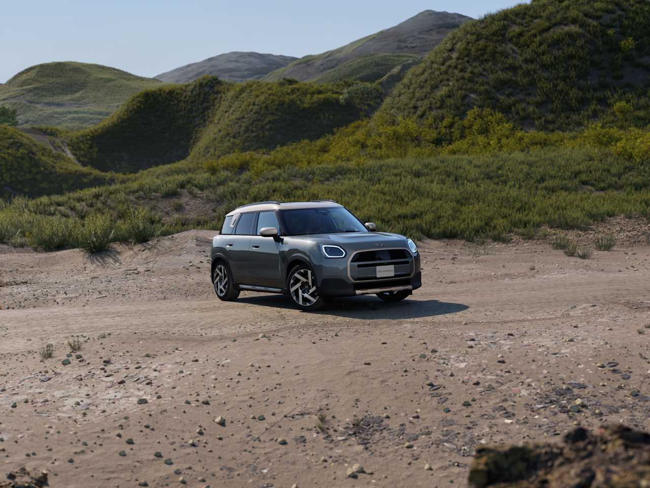 IT’S MINI TO THE MAX.