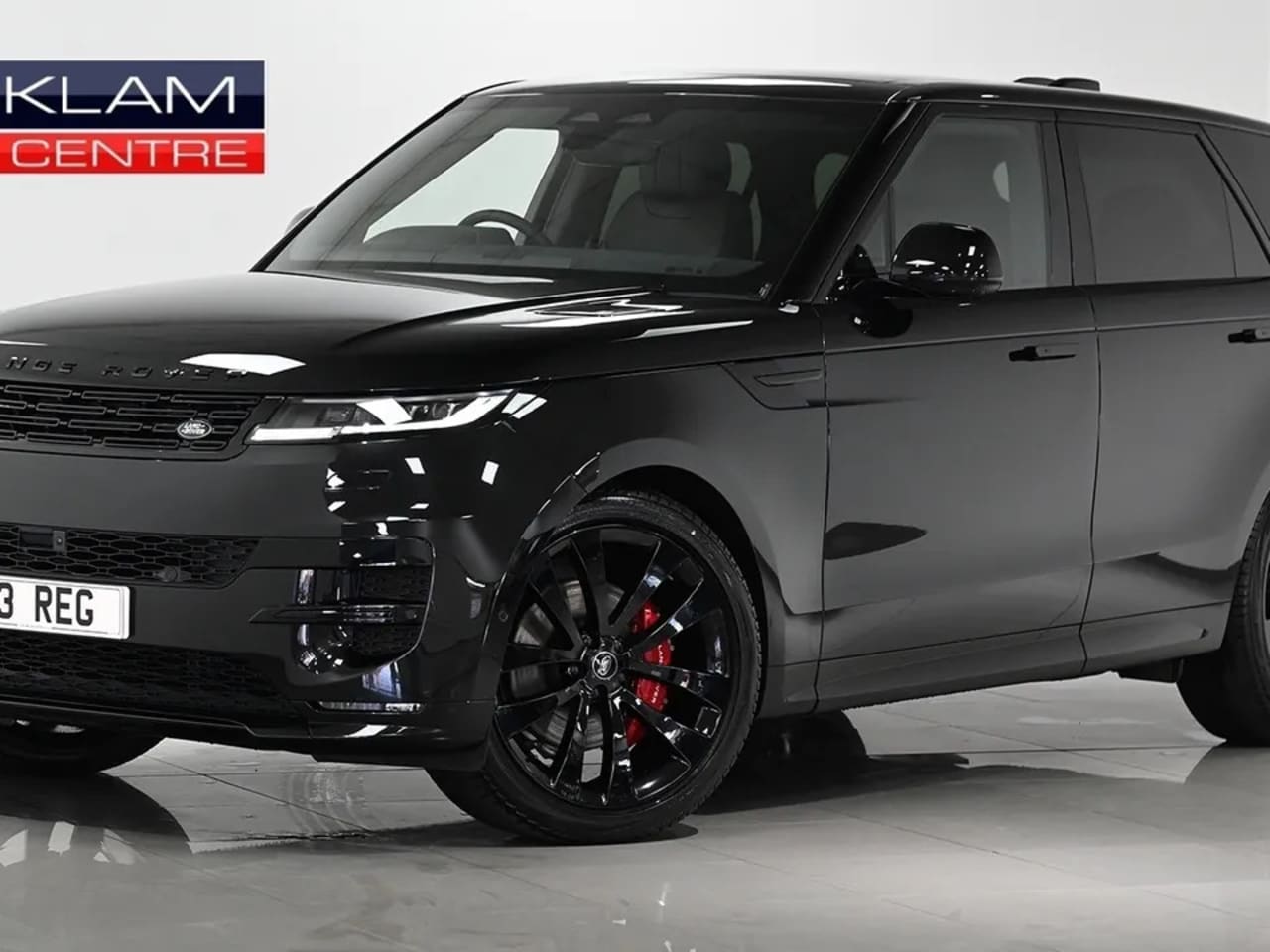 Transforming Automotive Purchase: Benefits of Online Shopping for Lamborghini and Range Rover in West Brompton