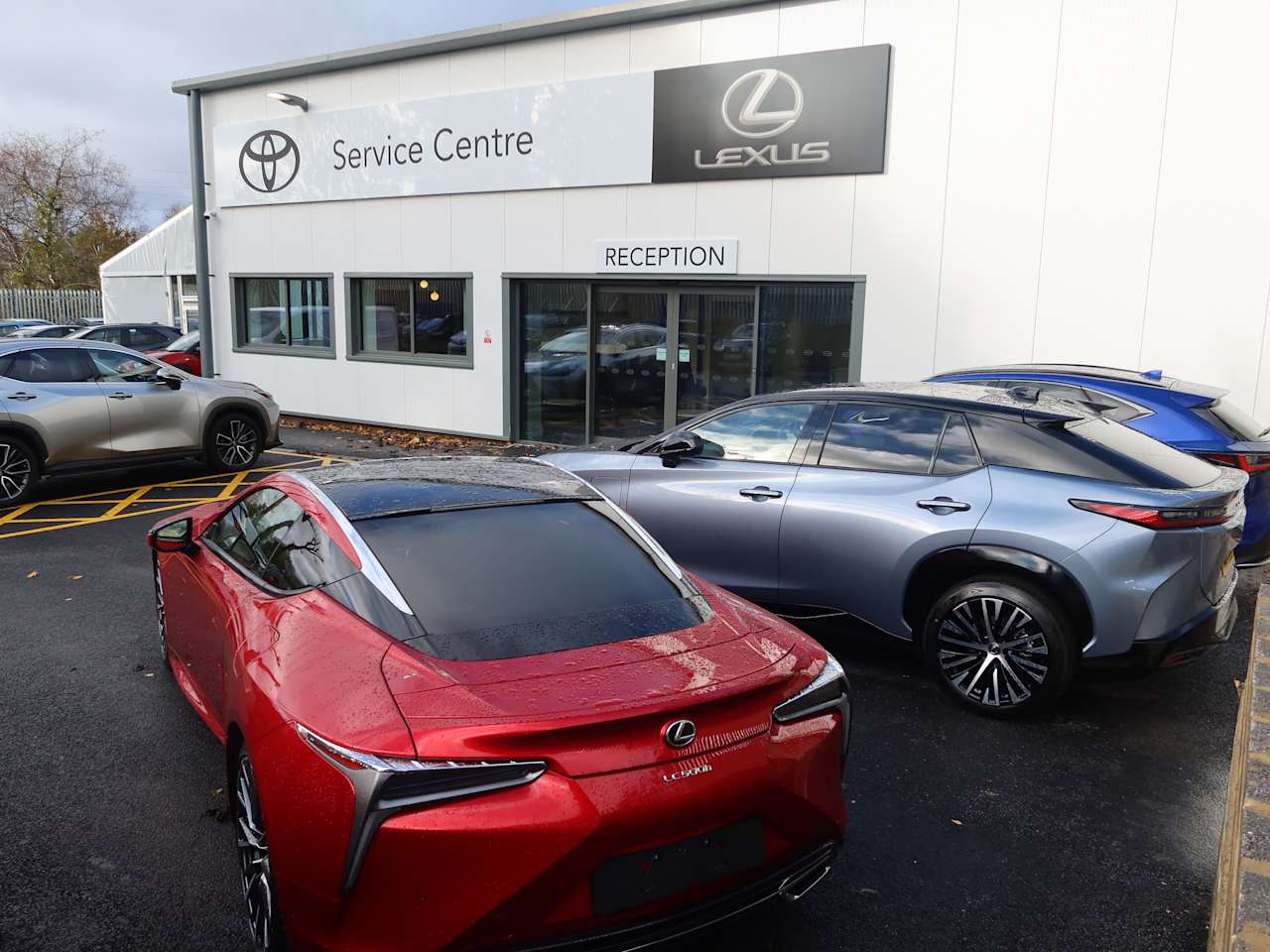 Snows launches new Toyota and Lexus dealership in Bournemouth