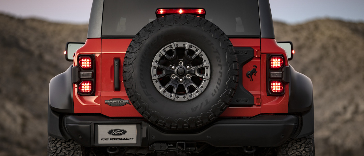 2025 Ford Bronco Raptor™ – Bold Rear Design