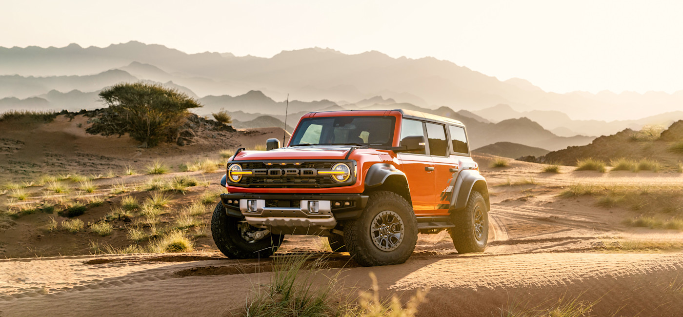2025 Ford Bronco Raptor™ – Powerful SUV that stands out inside and out