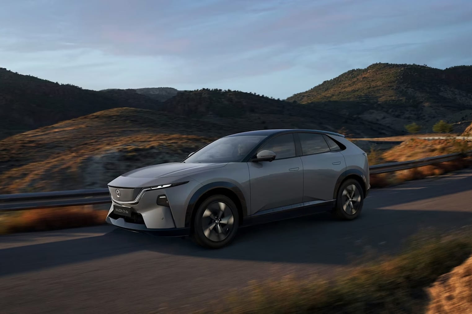 Mazda CX-6e exterior