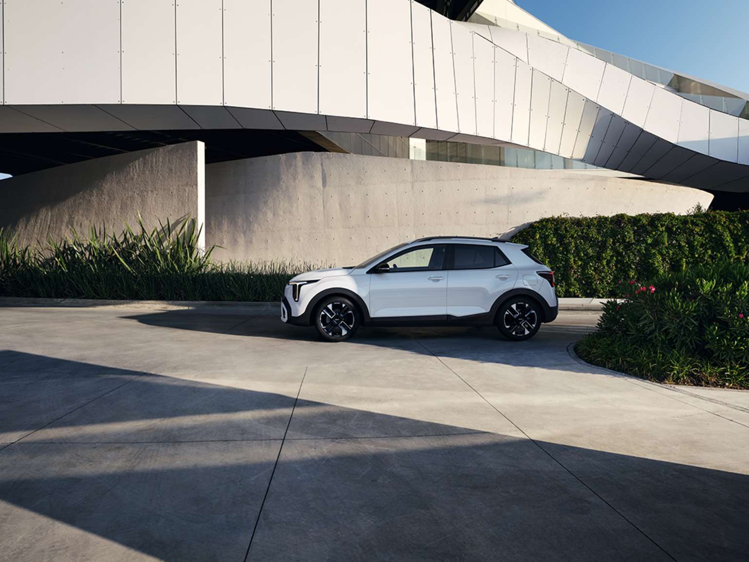 New Kia Stonic — front exterior