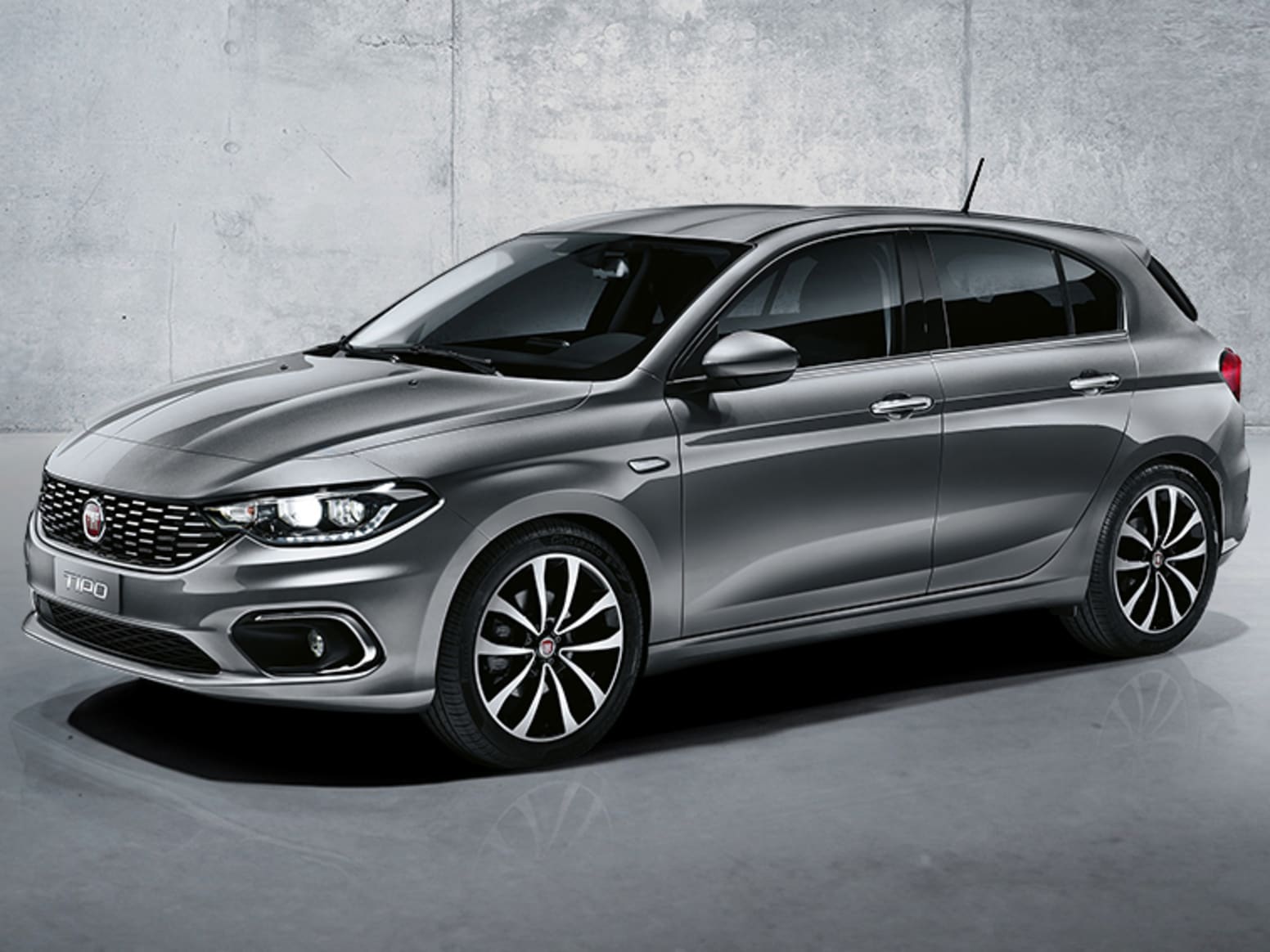 Fiat Tipo Side Exterior