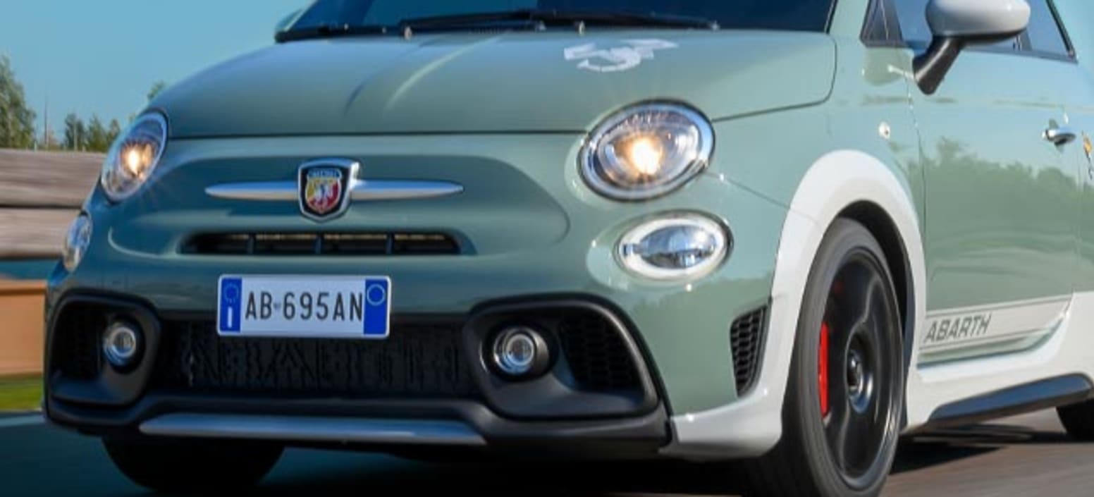 Abarth 695 Front Exterior