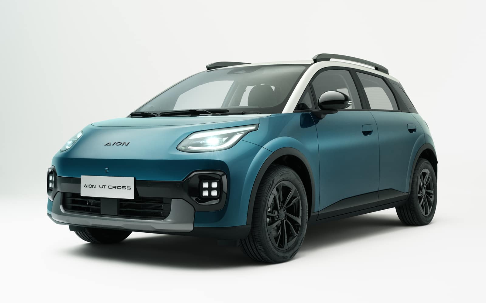AION UT Cross displayed at the 2026 Paris Motor Show