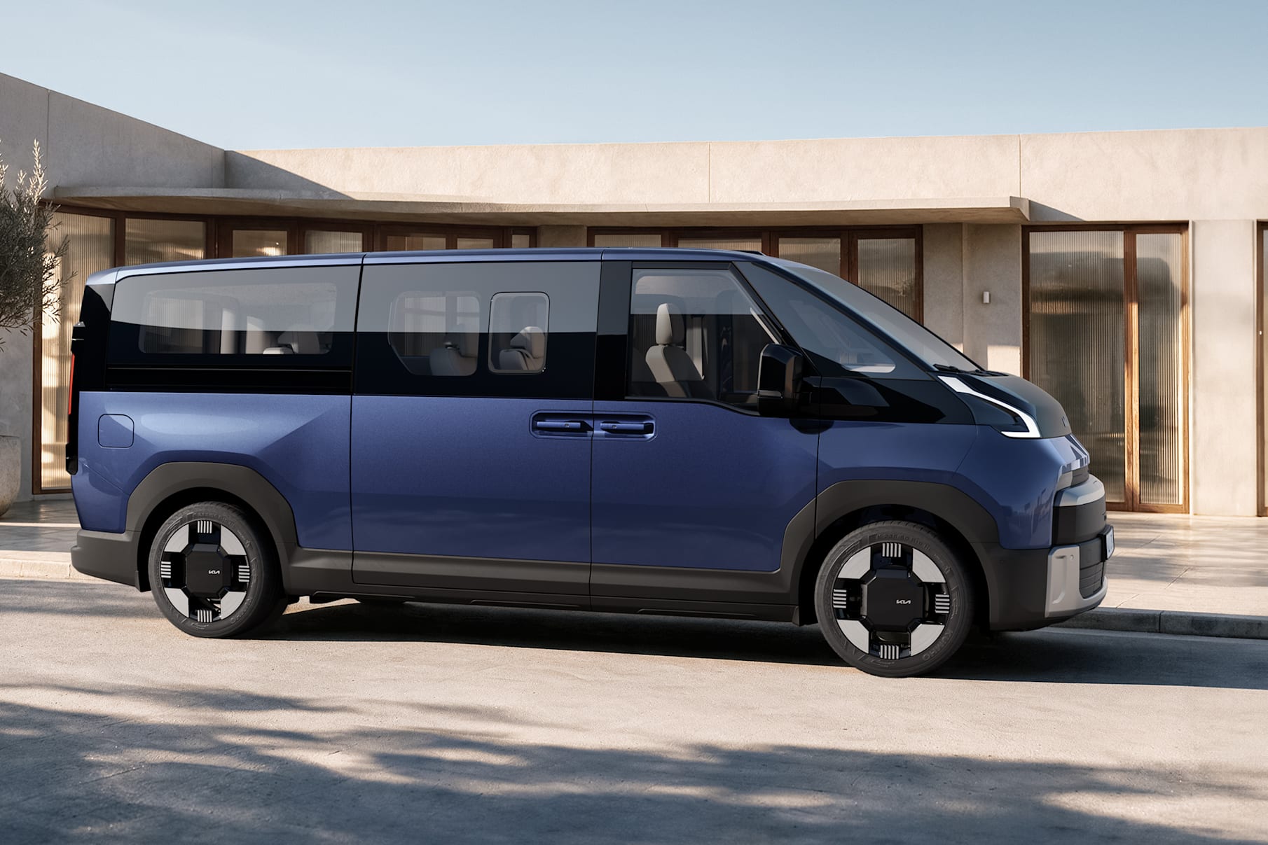 Kia PV7 Passenger exterior
