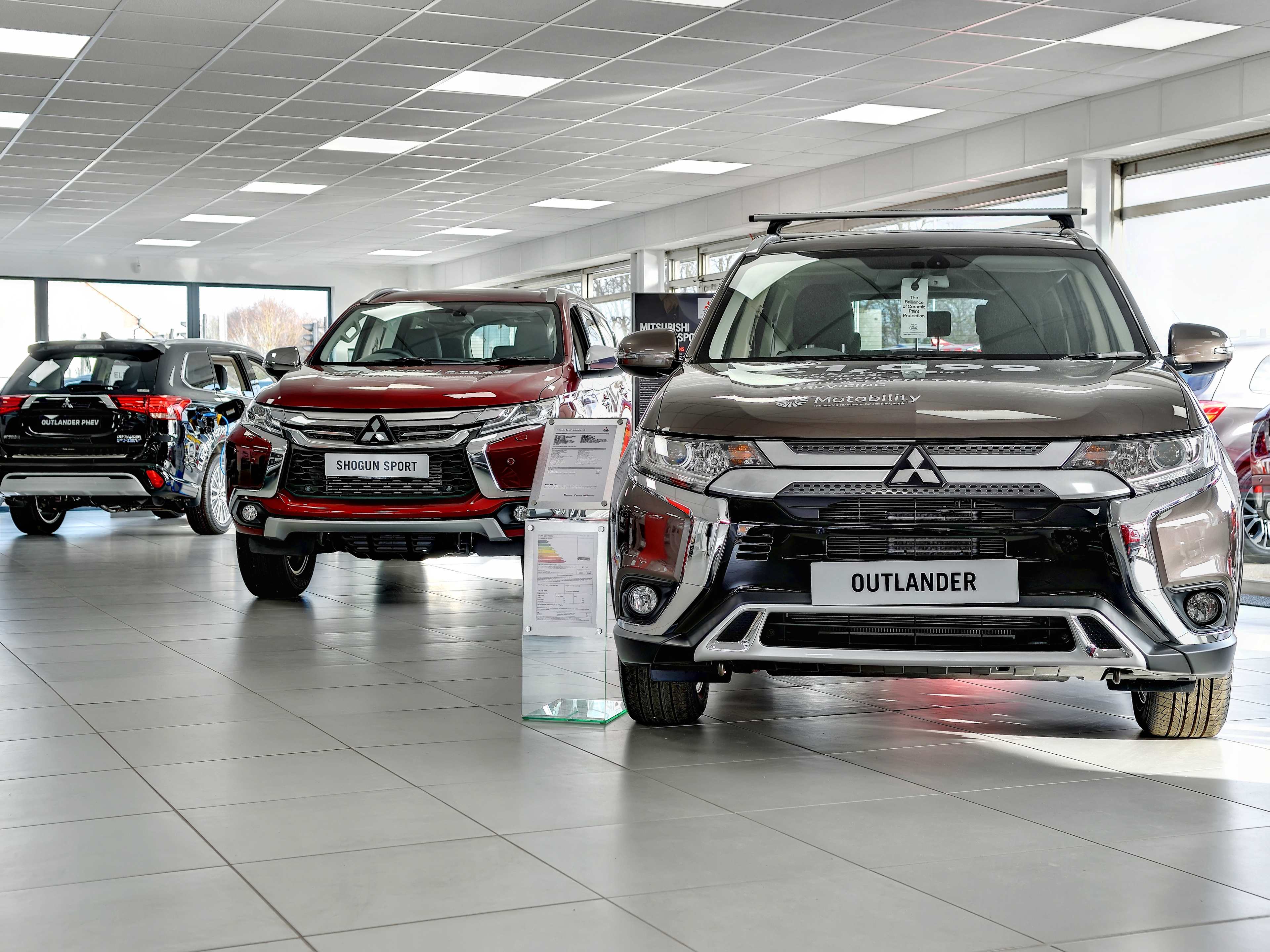 Contact Us In Duxford Emg Mitsubishi