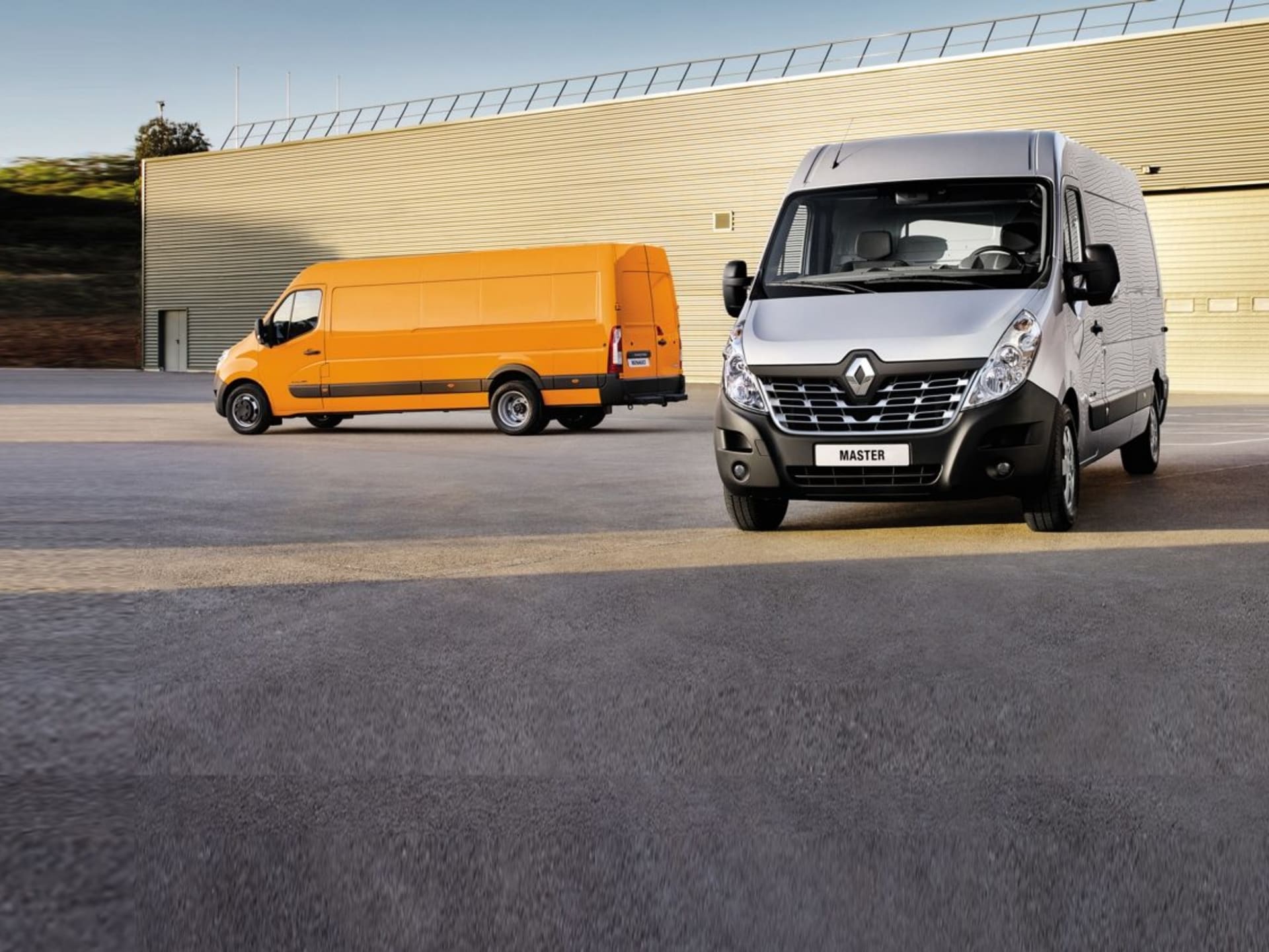 New Renault Vans | Llandudno, Conwy | W R Davies Renault