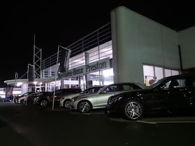 Wallpaper Contact Mercedes Benz Marshall Mercedes Benz For iPhone
