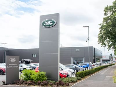 Land Rover Lancaster Birmingham - A Proud Member Of The Germain Family Of Dealerships, Land Rover Easton Is Ohio�s Newest Land Rover Dealership And The Only Land Rover Svo Dealership In Ohio.