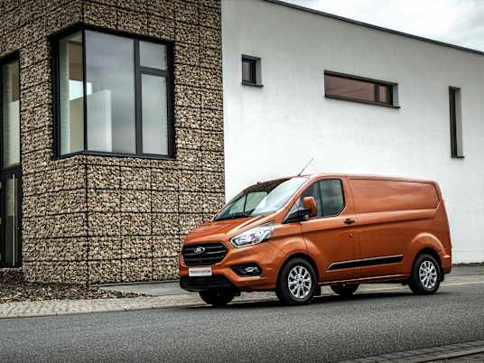 Ford Transit Custom Uae Al Tayer Motors Ford