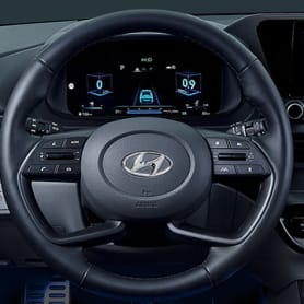 Steering wheel inside the new Hyundai Bayon