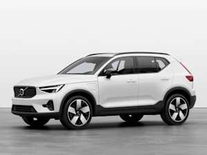 Volvo xc40 outlet recharge momentum