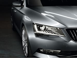 superb_front_headlight.png