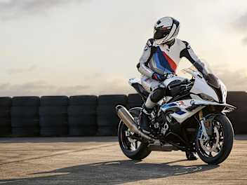 S 1000 RR Glasgow Douglas Park BMW Motorrad