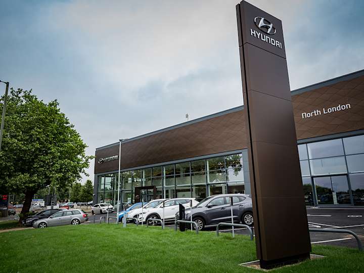 Endeavour Hyundai North London Contact Details