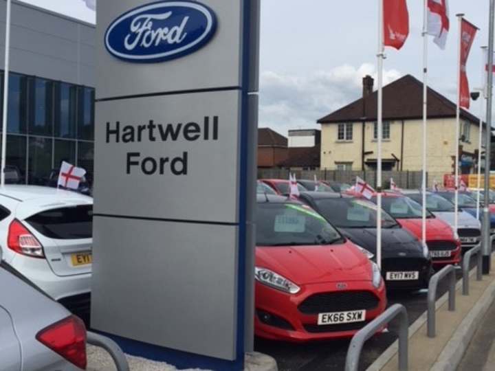Contact Us In Watford Hartwell Ford