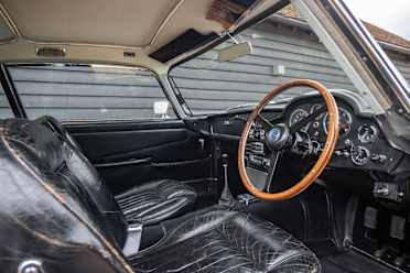 aston martin db5 interior images