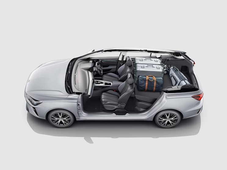 Mg5 top ev towing