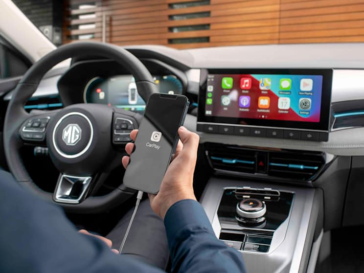 Mg5 hotsell android auto