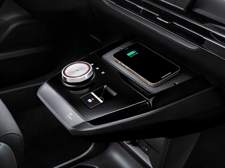 Mg wireless online mobile charger