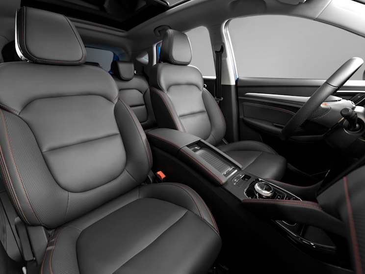Mg zs cheap ev seats