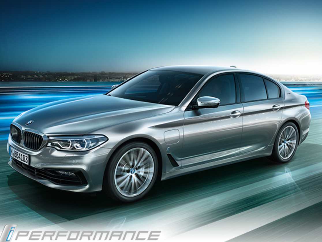 BMW 5 Series: Selecting the sorting order of the names BMW 5 Series: Selecting the sorting order of the names