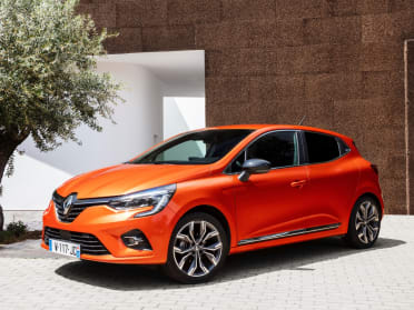 Renault reveals new fifth generation Clio