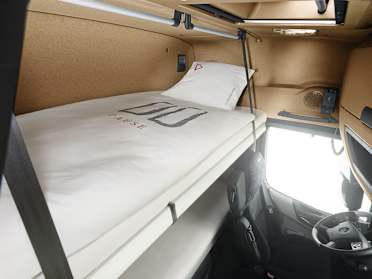 Mercedes actros outlet interior accessories