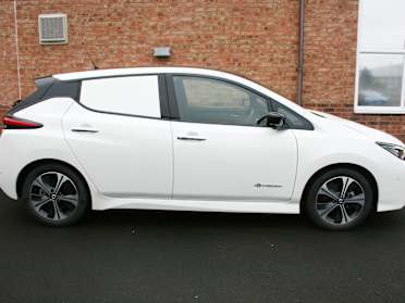 Electric Nissan Leaf Storage Car Nissan e NV100 Electric Vans