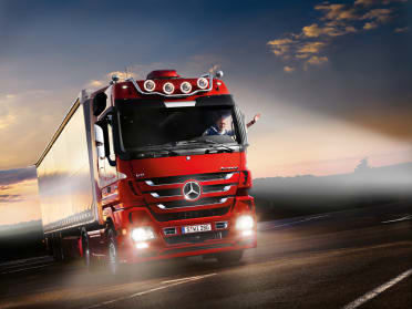Arocs: Genuine Accessories - Mercedes-Benz Trucks - Trucks you can