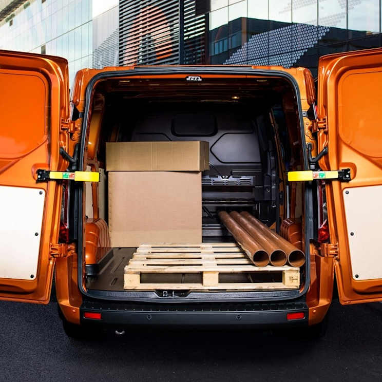 transit custom load space