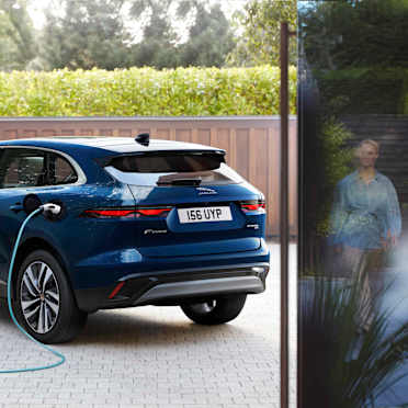 Jaguar Hybrid Electric Range Spirit Jaguar
