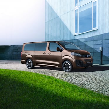 Vauxhall Vivaro Life Electric Littlehampton Yeomans Vauxhall