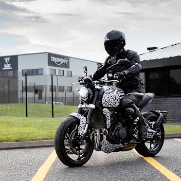 Triumph trident cheap road test