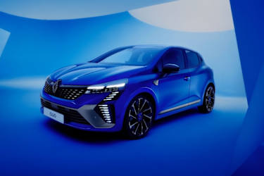 New Renault Cars Rainham Canterbury Ashford Kent JCB Renault