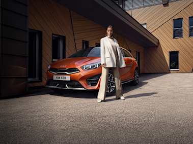 Kia Ceed thumb December offer