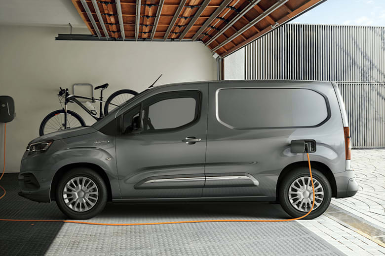 New Toyota Proace City Electric for sale Edinburgh Dunfermline