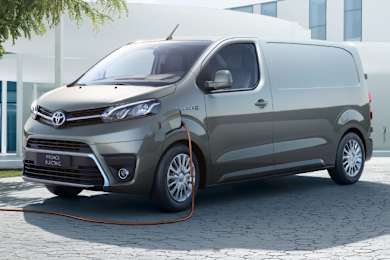Proace electric clearance van