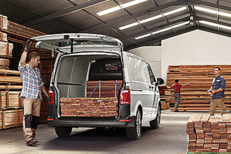 volkswagen van dealership