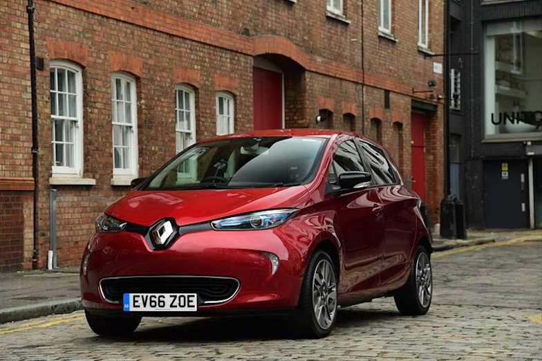 Renault Zoe Wins Best Eco Car At The Parkers New Car Awards 2018