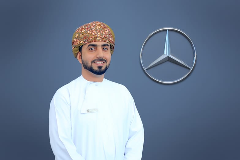 Meet The Sales Team سلطنة عمان في شركة الزواوي للتجارة