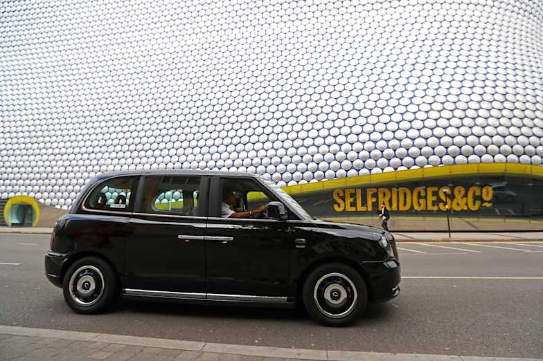 Black Cabs In The Black Country Electric Taxis Arrive In Birmingham