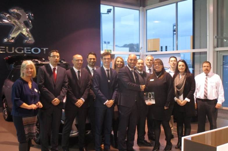 Truscotts Peugeot Exeter Awarded Lions Share 100 Club Helston