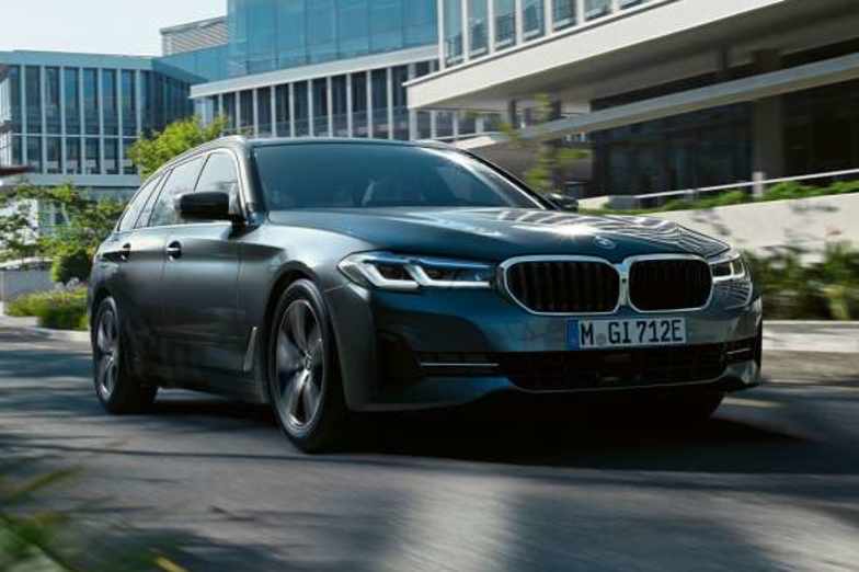 Bmw 5 Series Touring New Bmw Cars For Sale Dublin Bmw Dealership Ireland Joe Duffy Bmw